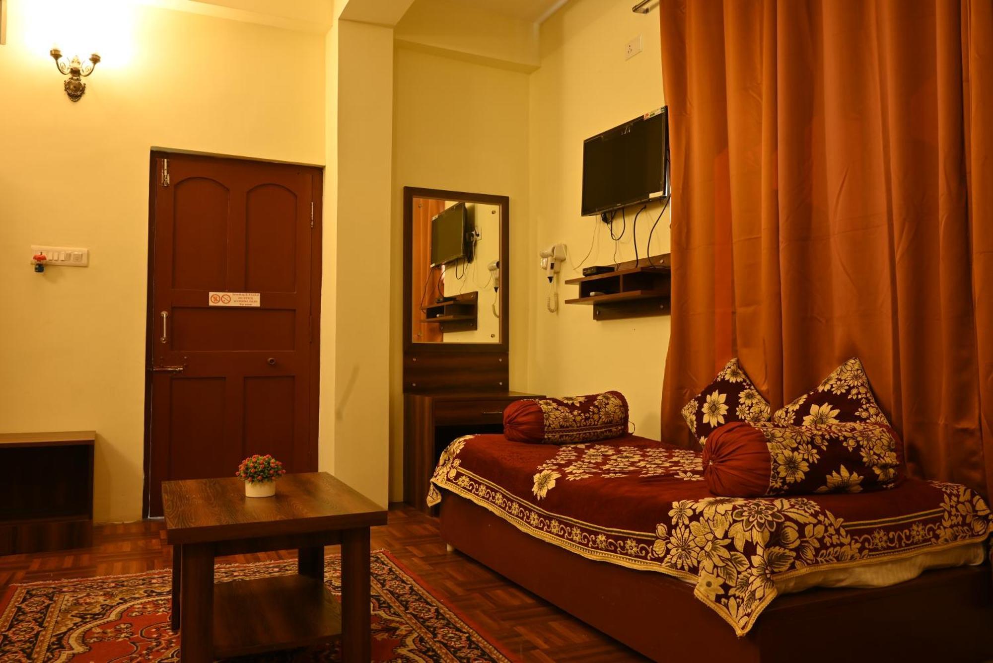 Andaman Galley Boutique Hotel Port Blair Exterior foto